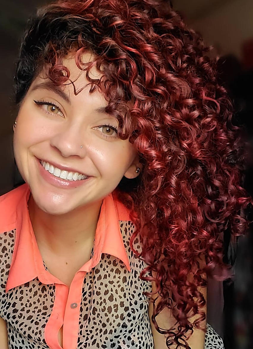 Clarifying Curly Hair: Restore Definition & Scalp Health
