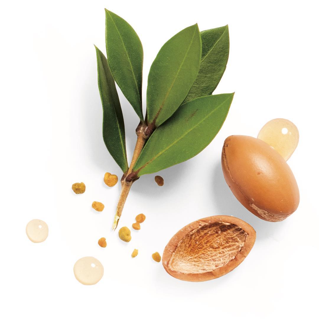 DIY Hot Oil Treatments: Restore Shine & Health to Your Hair
