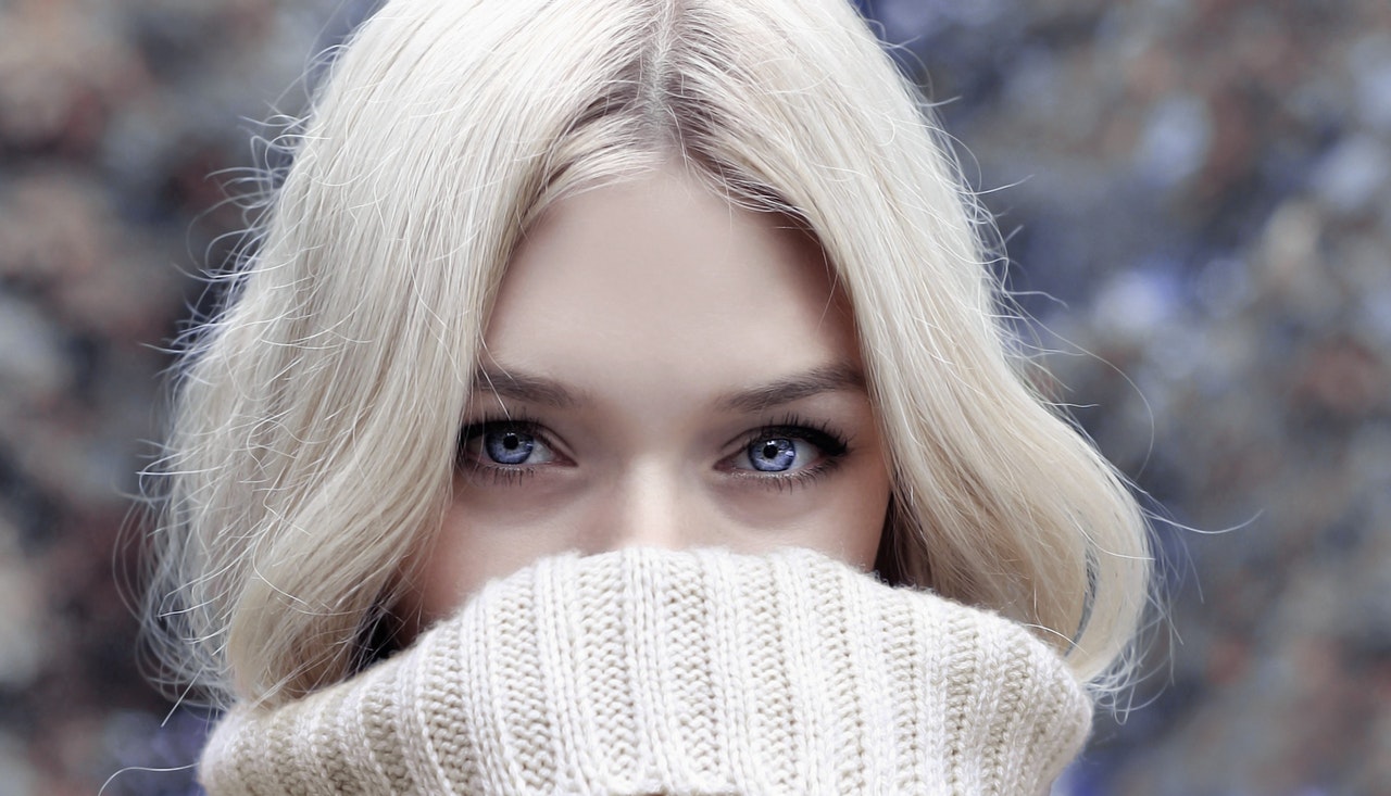 Winter Hair Care: 10 Expert Tips for Hydrated, Healthy Hair