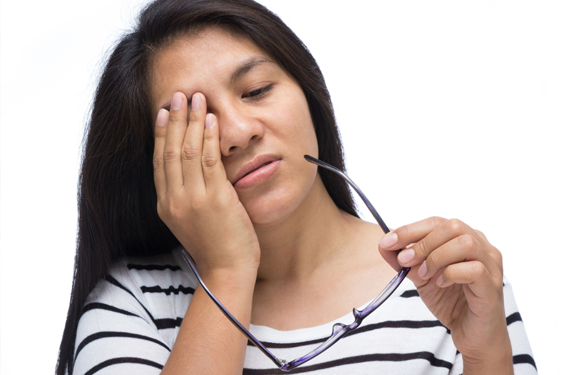 Menopause and Dry Eyes: Understanding the Connection