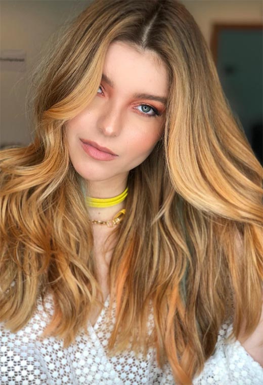 Strawberry Blonde Hair Color: Ideas, Shades & Dye Tips | [Your Brand Name]