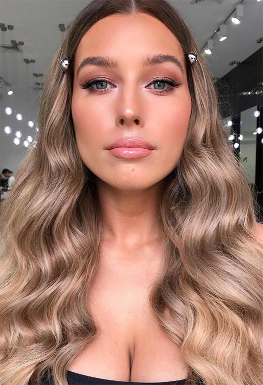 Dark Blonde Hair Colors: Shades, Dyeing & Styling Guide
