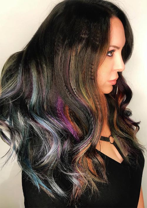 Hair Chalk Guide: Temporary Color & Application Tips