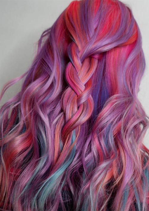 Hair Chalk Guide: Temporary Color & Application Tips