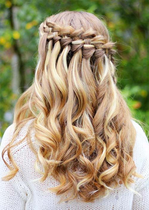 Long Curly Hairstyles: 51 Chic Styles & Styling Tips
