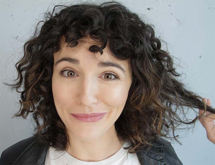 Short Curly Hairstyles: Styles, Tips & Care for Healthy Curls
