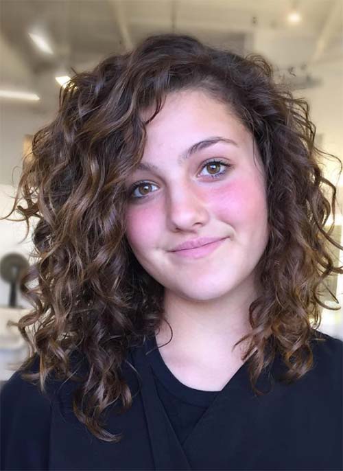 Short Curly Hairstyles: Styles, Tips & Care for Healthy Curls