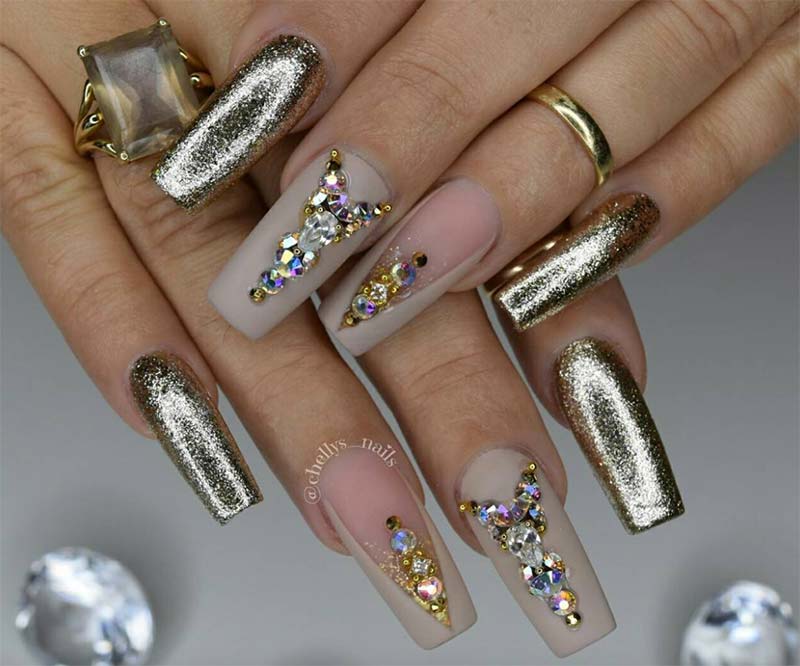 51 Acrylic Nail Designs for 2024: Inspiration & Ideas