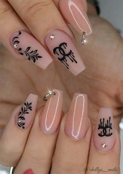 51 Acrylic Nail Designs for 2024: Inspiration & Ideas