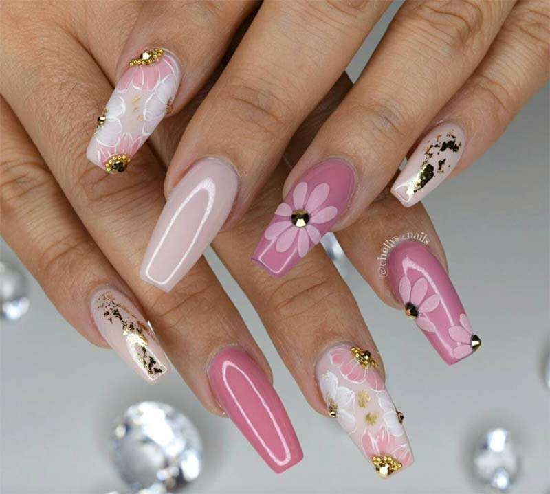 51 Acrylic Nail Designs for 2024: Inspiration & Ideas