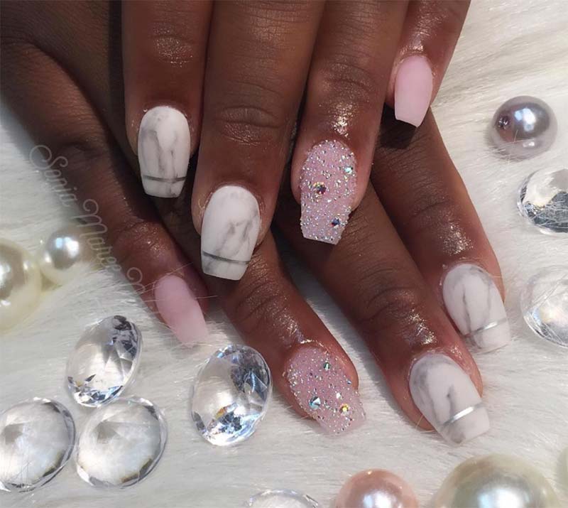 51 Acrylic Nail Designs for 2024: Inspiration & Ideas