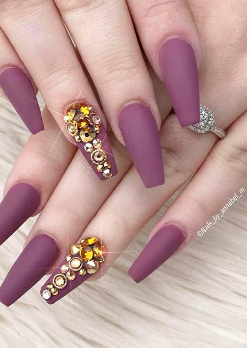 51 Acrylic Nail Designs for 2024: Inspiration & Ideas