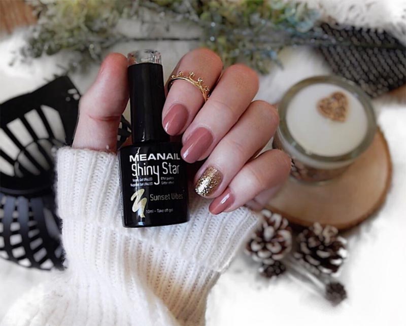 Gel Manicures: Benefits, Application & What to Expect