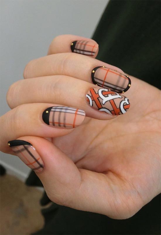 DIY Matte Nails: Easy Methods for a Modern Look