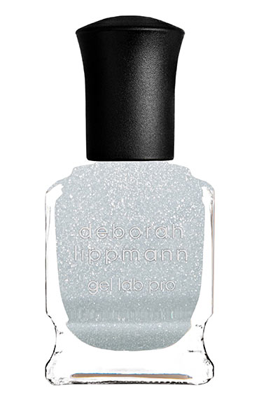 Choosing the Perfect Nail Shape: A Comprehensive Guide (2024)