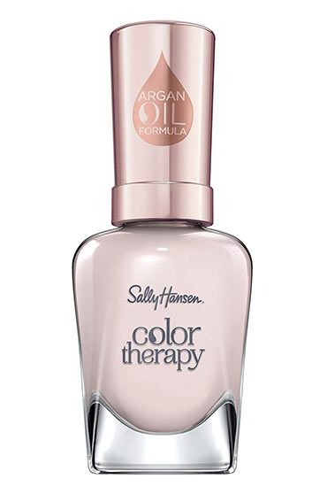 Choosing the Perfect Nail Shape: A Comprehensive Guide (2024)