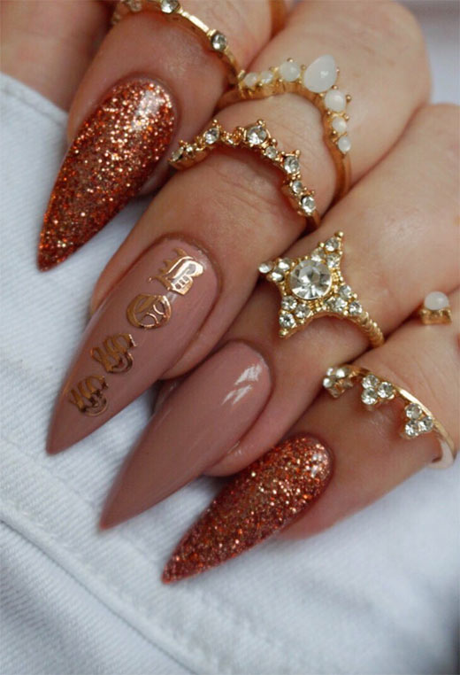 Choosing the Perfect Nail Shape: A Comprehensive Guide (2024)