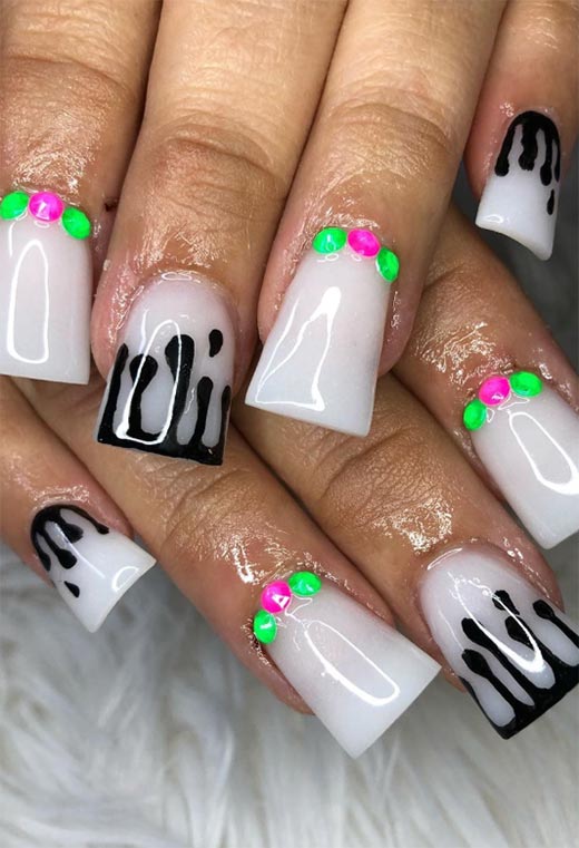 Choosing the Perfect Nail Shape: A Comprehensive Guide (2024)