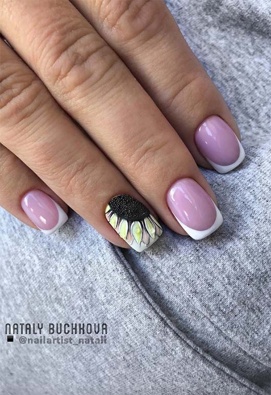 27 Modern French Manicure Designs: Trends & Inspiration