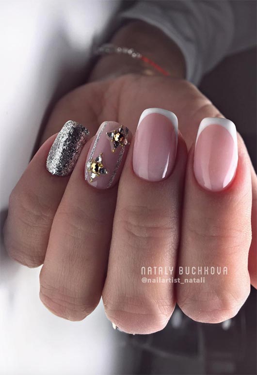 27 Modern French Manicure Designs: Trends & Inspiration