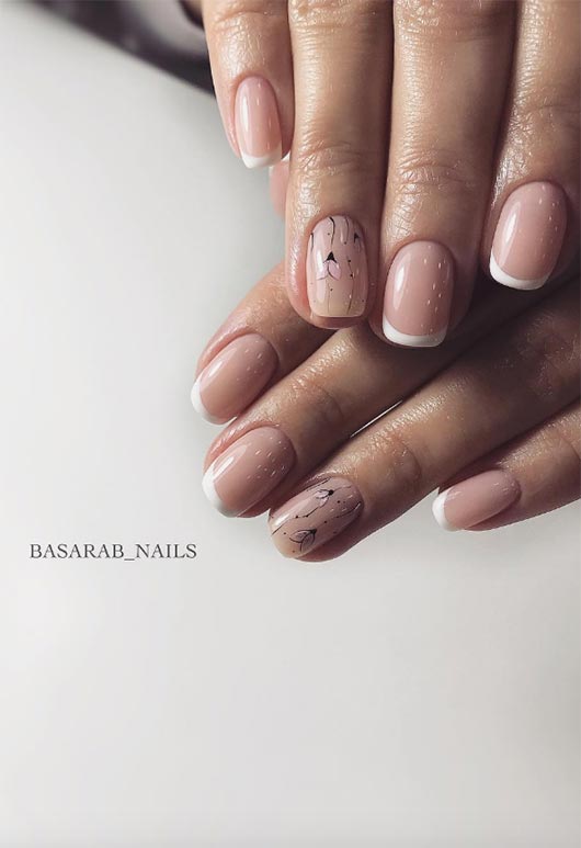 27 Modern French Manicure Designs: Trends & Inspiration