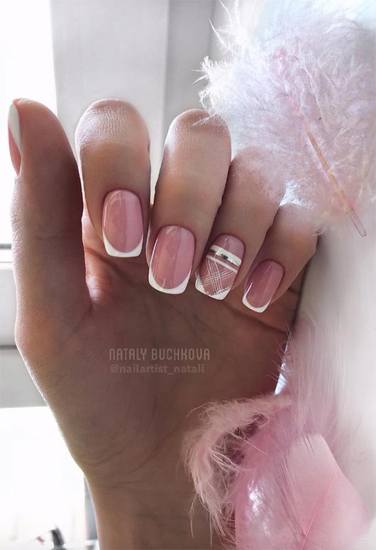 27 Modern French Manicure Designs: Trends & Inspiration
