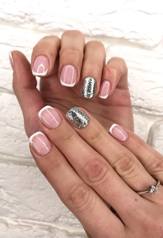 French Manicure vs. American Manicure: A Comprehensive Guide