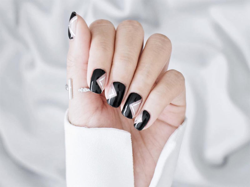 Best Nail Polish Colors for Longer-Looking Short Nails | [Your Brand]