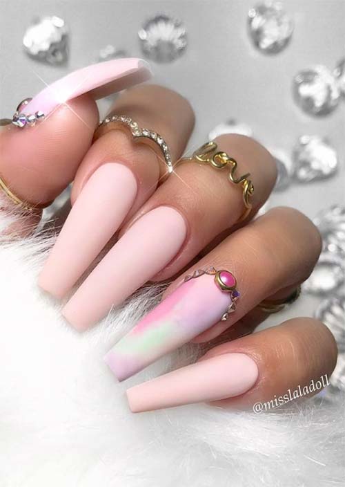 Acrylic Nails: Benefits, Drawbacks, Styles & Care Guide