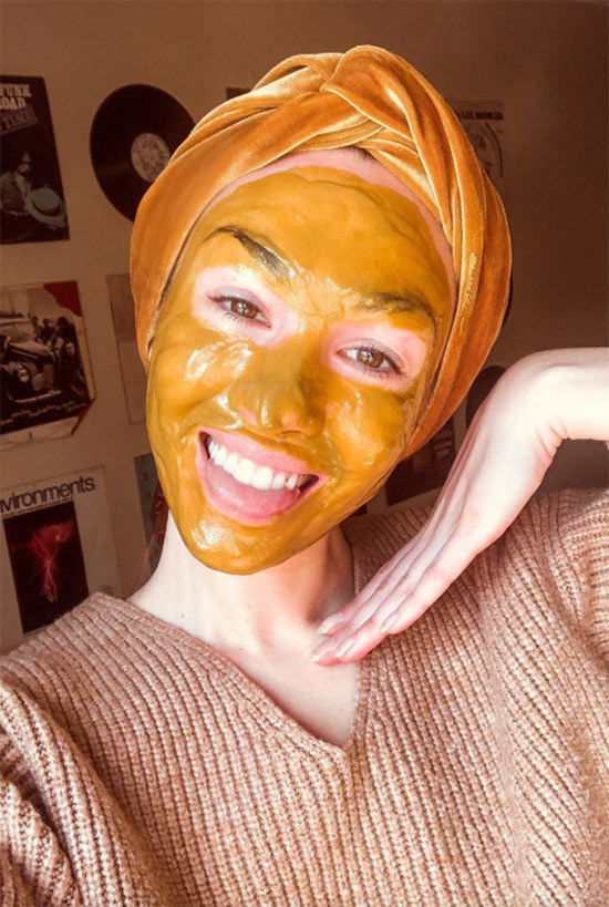 Turmeric & Skin Health: Benefits, Applications & How to Use
