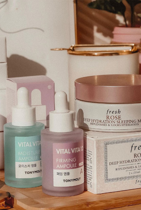 Skincare Ampoules: Benefits, How to Use & Best Practices