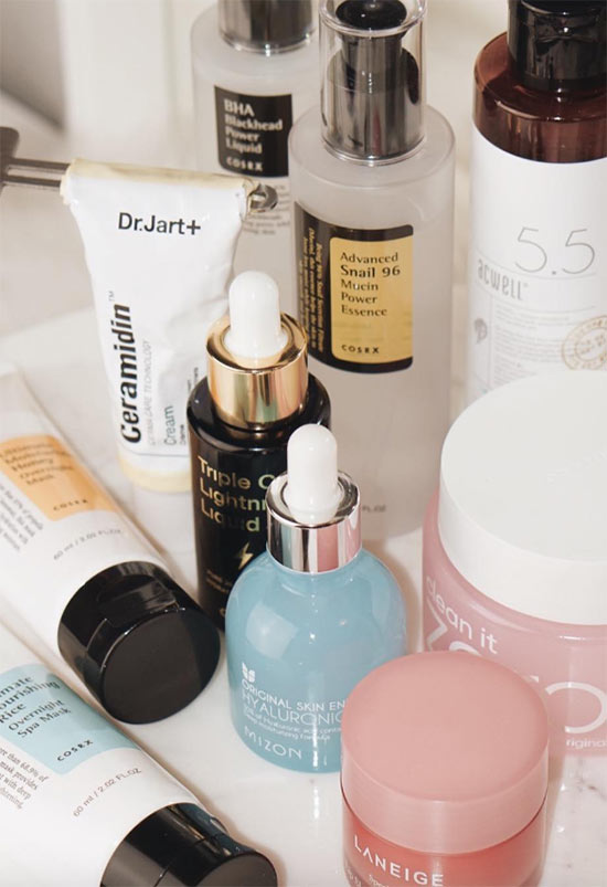 The Ultimate Guide to Korean Skincare: Your Complete AM/PM Routine