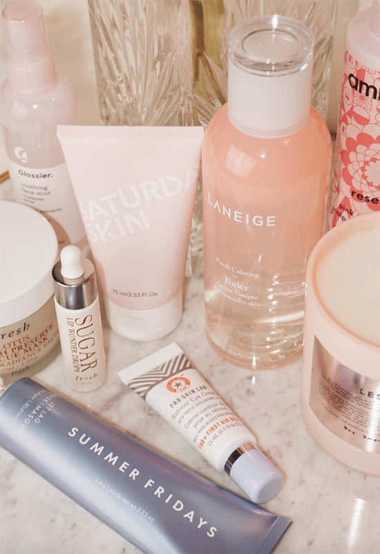 The Ultimate Guide to Korean Skincare: Your Complete AM/PM Routine