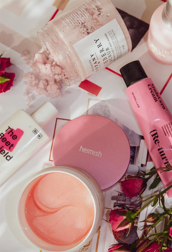 The Ultimate Guide to Korean Skincare: Your Complete AM/PM Routine
