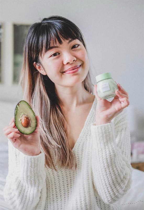 The Ultimate Guide to Korean Skincare: Your Complete AM/PM Routine