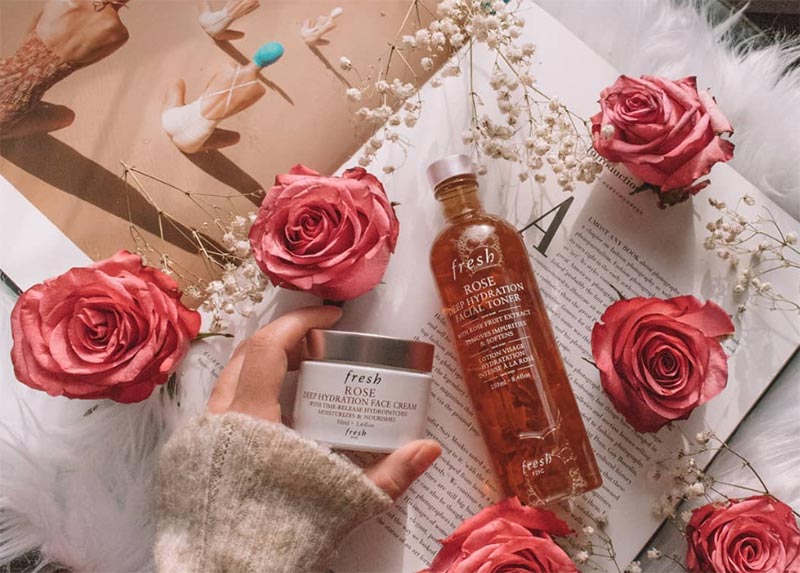 Anti-Aging Products: A Guide to Choosing the Right Ones for Your Skin Type