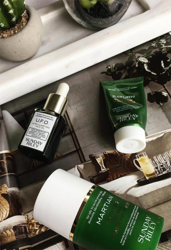 Sulfur in Skincare: Benefits, Uses & How It Works