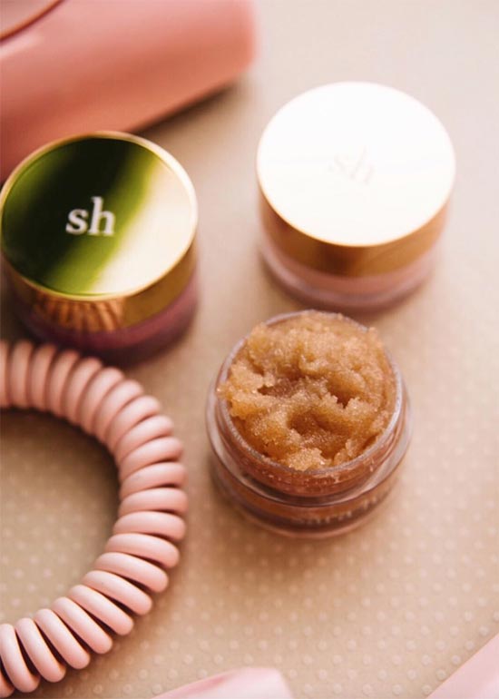 DIY Lip Scrubs: 14 Easy Recipes for Soft, Healthy Lips
