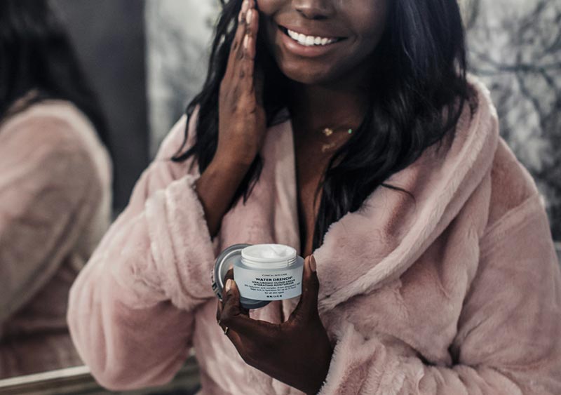 Hyaluronic Acid: Benefits, Uses & Side Effects for Radiant Skin