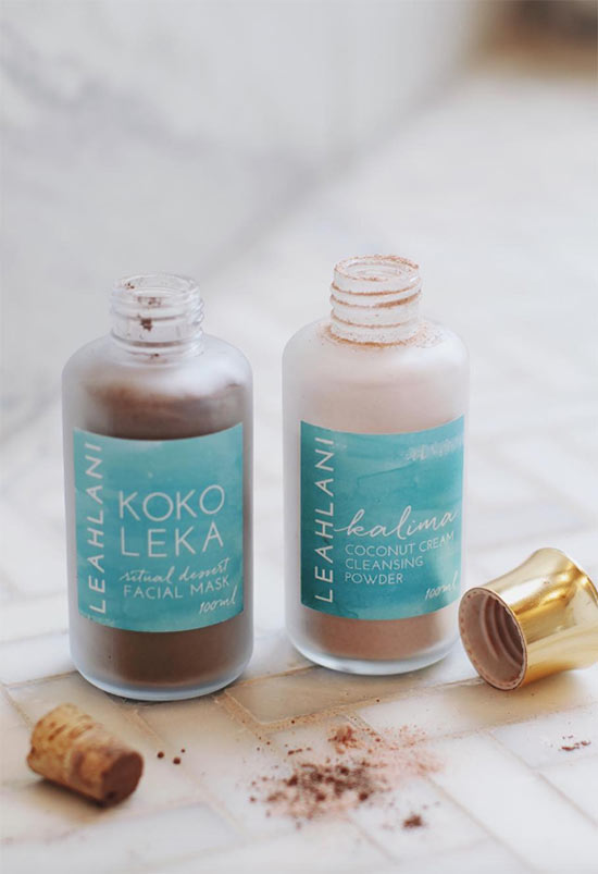 Powder Cleansers: Your Guide to Gentle & Convenient Exfoliation
