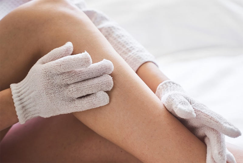 Exfoliating Gloves: A Complete Guide to Smooth, Healthy Skin