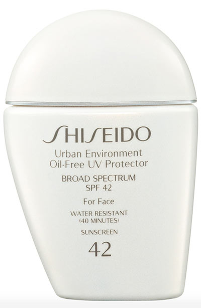 Top 23 Sunscreens for Oily Skin: Non-Greasy & Effective