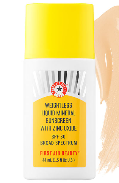 Top 23 Sunscreens for Oily Skin: Non-Greasy & Effective