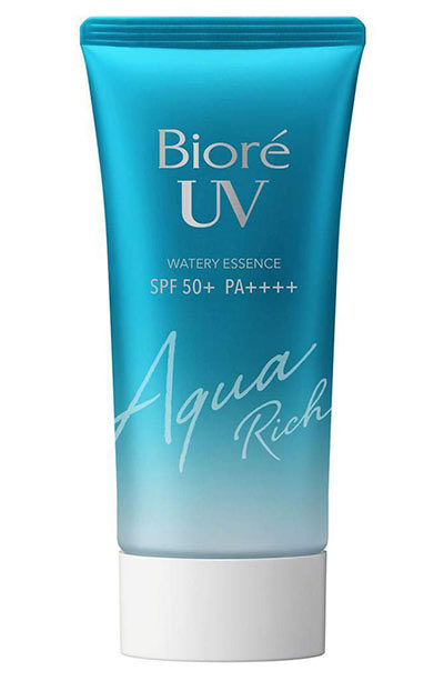 Top 23 Sunscreens for Oily Skin: Non-Greasy & Effective