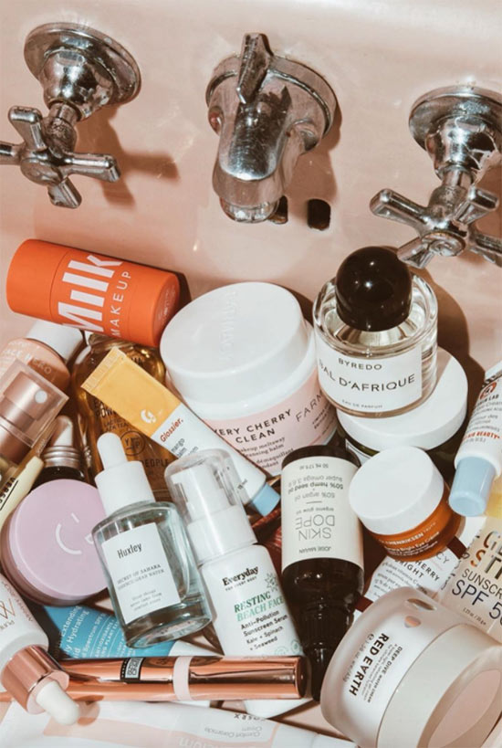 Sensitive Skin Skincare: A Complete Routine & Product Guide