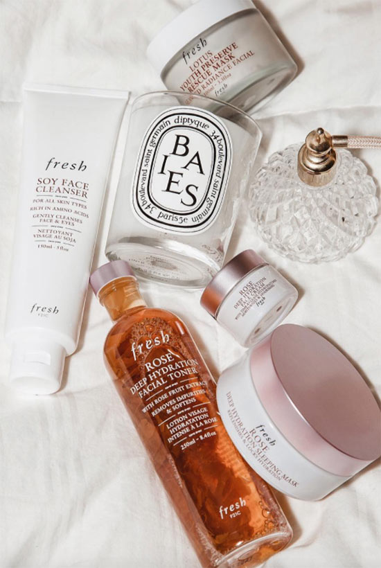 Sensitive Skin Skincare: A Complete Routine & Product Guide