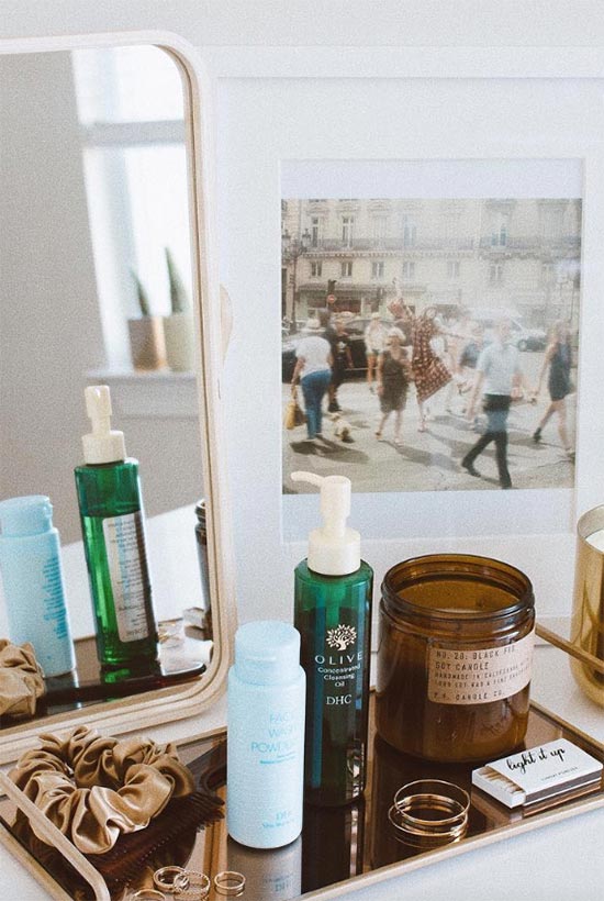The Ultimate Guide to Korean Double Cleansing: 17 Steps & Expert Tips