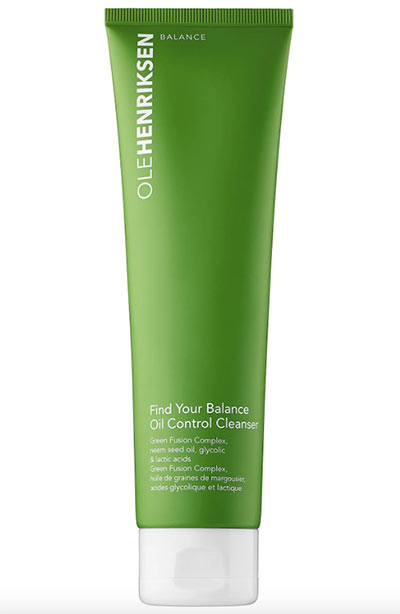 The Ultimate Guide to Oily Skin Care: Products, Routine & Tips