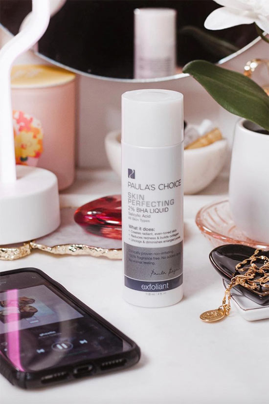 The Ultimate Guide to Oily Skin Care: Products, Routine & Tips