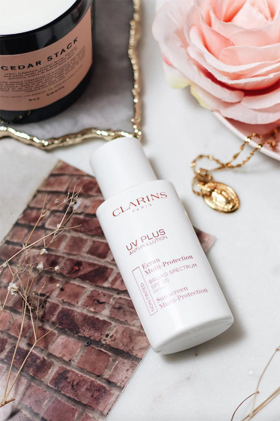 The Ultimate Guide to Oily Skin Care: Products, Routine & Tips